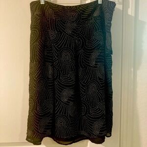 Size 12 Black and White Skirt